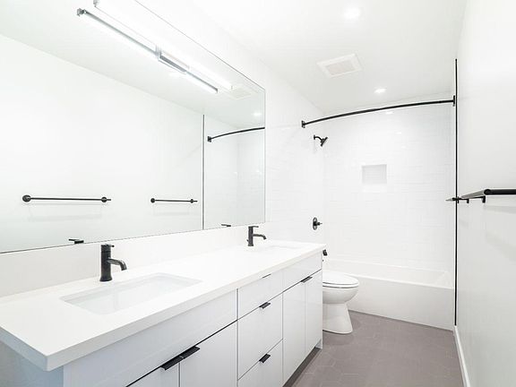 5th image of 6120 Eleanor Ave #6chx9rwtf