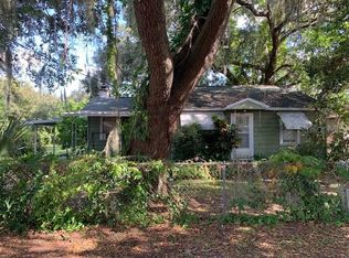8715 N Greenwood Ave, Tampa, FL 33617