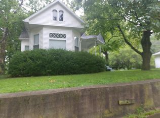 400 N 8th St, Mount Vernon, IL 62864