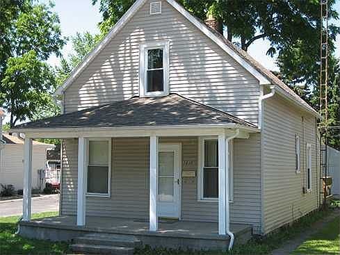 2nd image of 1910 Ware St