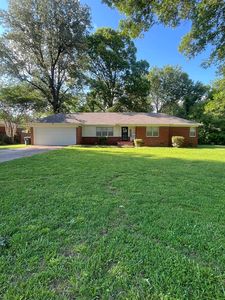 1282 Oakwood Dr, Memphis, TN, 38116