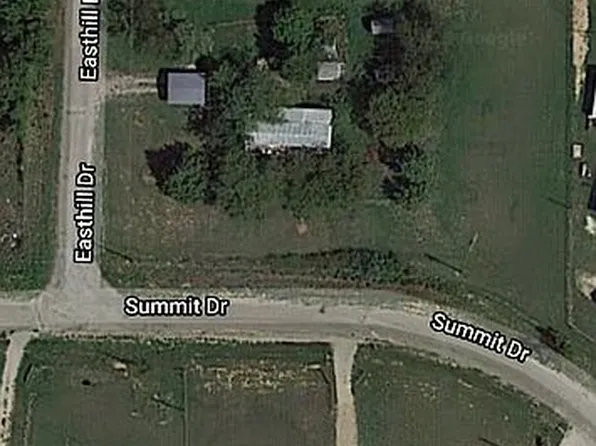 316 Summit Dr, Springtown, TX 76082