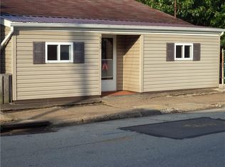 541 McCrea Ave, Donora, PA