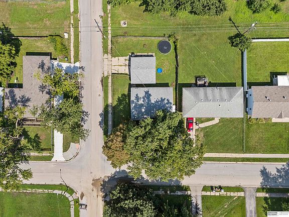 4th image of 6118 Camden Ave