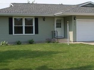 2210 W 10th St #1, Spencer, IA 51301