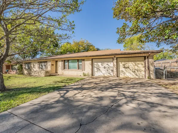 2004 Halbert St, Fort Worth, TX 76112