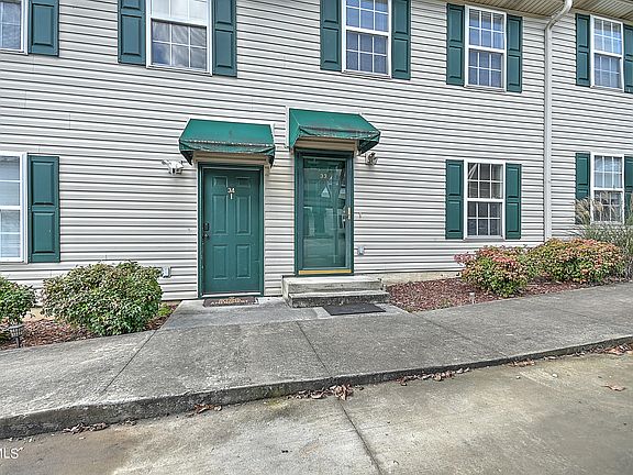 4th image of 2420 Volunteer Pkwy APT 33