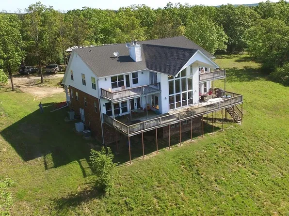 42200 Torrington Dr, Bigelow, AR 72016