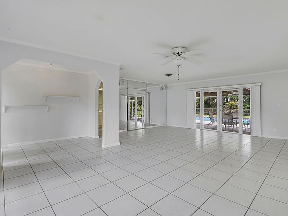 4th image of 6824 Lakeside Road