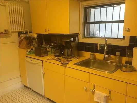 Rented by Avenue Sotheby's International Realty | media 25