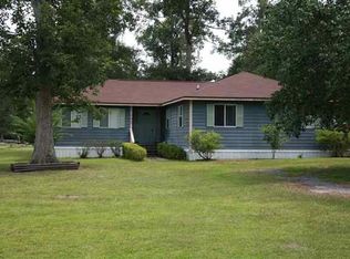 1680 Operators Ln, Vidor, TX 77662