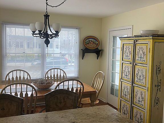 2nd image of 3524 Asbury Ave