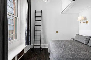 Rented by Nest Seekers International