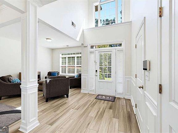 5th image of 5105 Olive Branch Cir