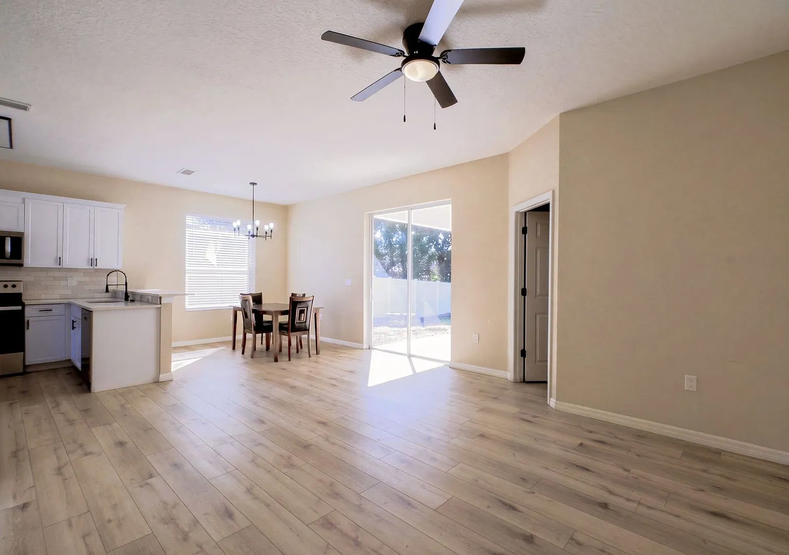 New Rental! — Photo 4