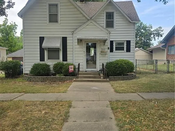 311 N 11th St, Independence, KS 67301