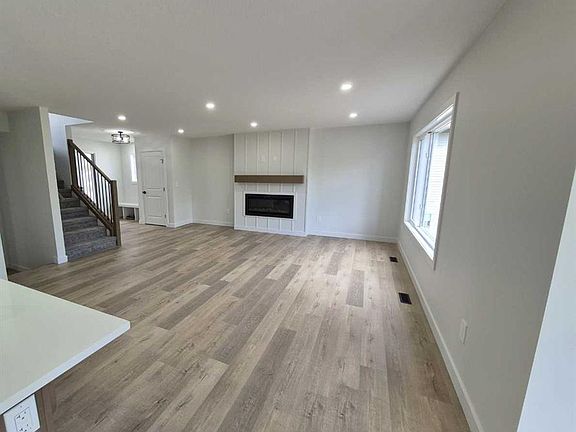 3rd image of 10506 NE 134a Ave