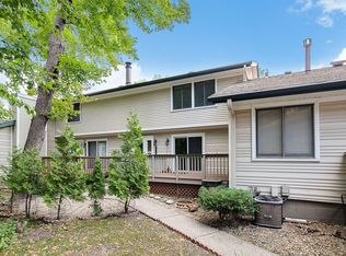 15788 27th Ave N, Plymouth, MN 55447