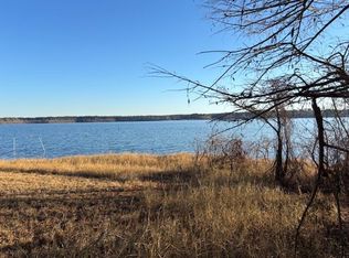 345 Masontown Dr, Hemphill, TX 75948