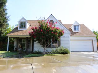 812 Burlingame Ave, Clovis, CA 93612