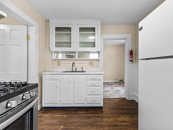 4th image of 50-52 Howard St #52B