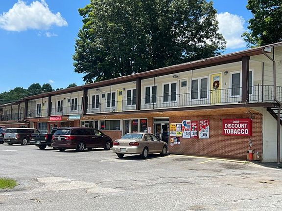 2nd image of 400 W Jackson Blvd #2