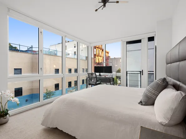 265 East Houston Street image 9 of 18