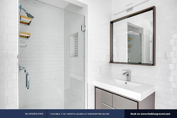 Rented by The Blueground | media 28