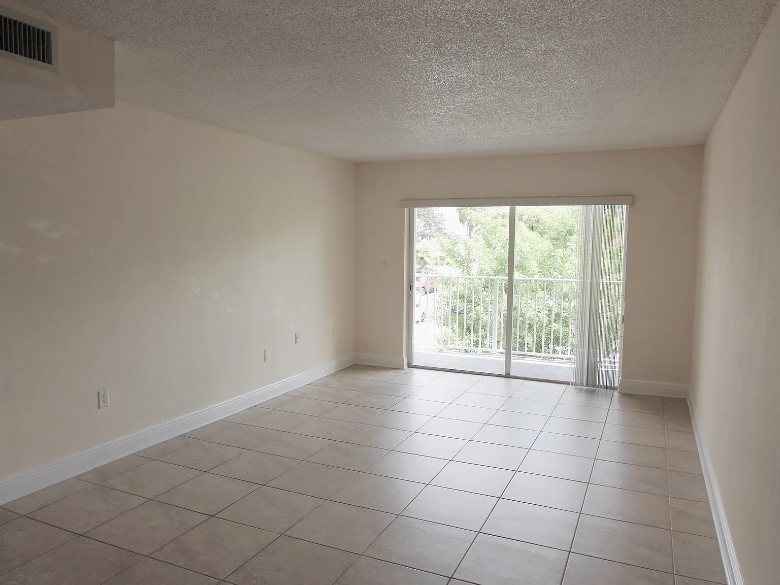 1 bed, $1,900 — Photo 2