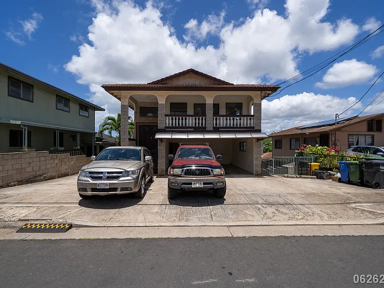 4143 Keaka Dr #B — Photo 2