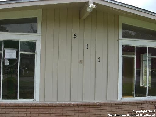 2nd image of 511 RADIANCE DR