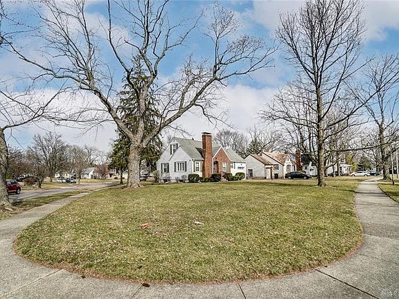 4th image of 1101 Croyden Dr