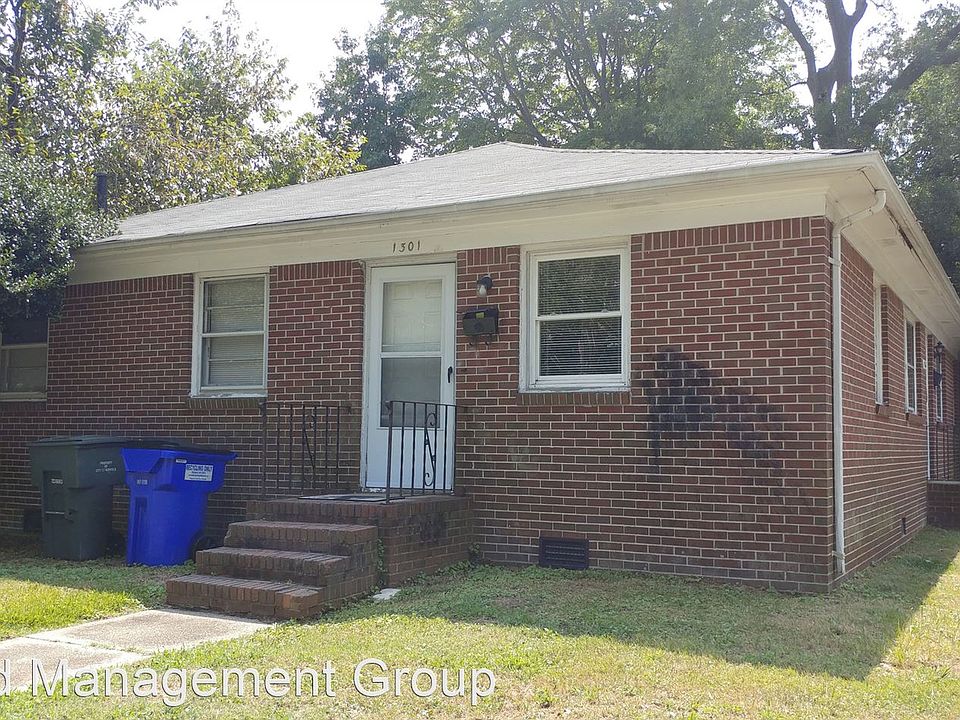 1st image of 1301 Oak Park Ave