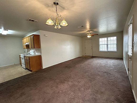 3rd image of 307 Janelle Dr APT A