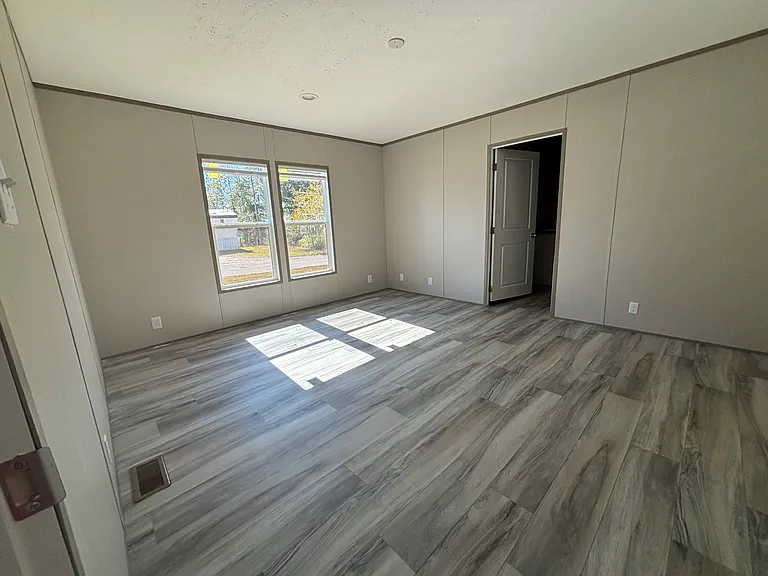 Forest Acres — Photo 27