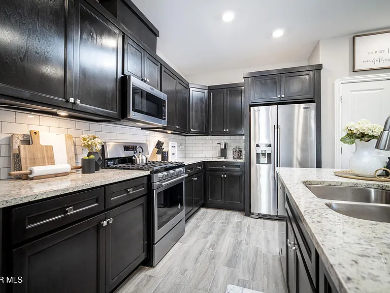 3420 Gary Brewster Pl #A — Photo 8