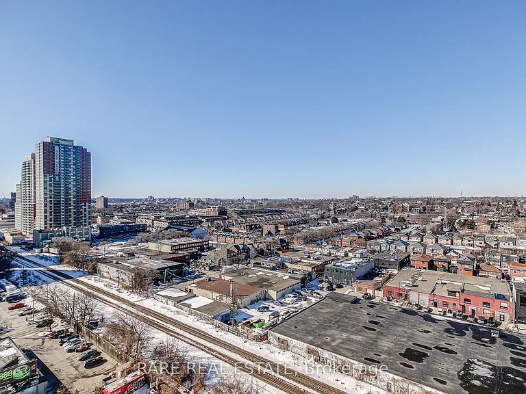 1285 Dupont St #1305 — Photo 30