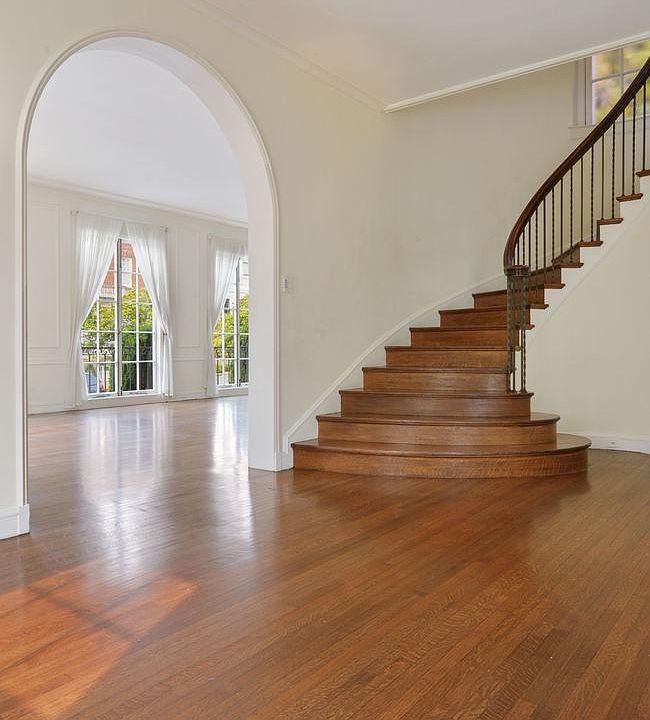 1st image of 2497 Pacific Ave