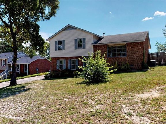 2nd image of 457 Grayton Pl