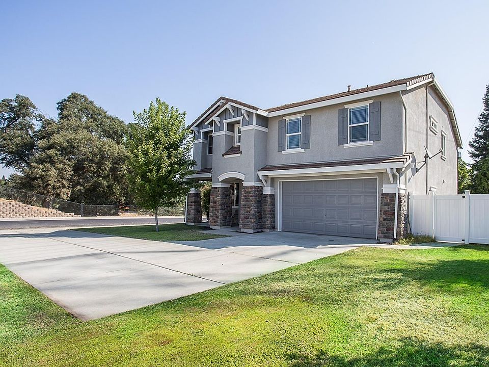 2nd image of 184 Glenwood Cir