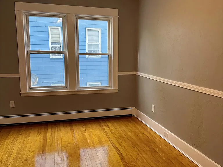 52 Pilgrim Ave #2 — Photo 4