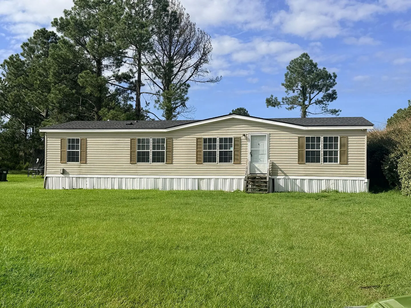 3BD/2B Mobile Home in Lakeland, GA — Photo 1