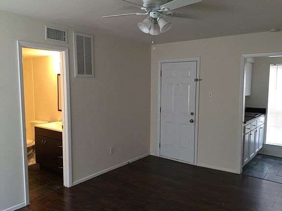 2nd image of 2106 Bennett Ave APT 125