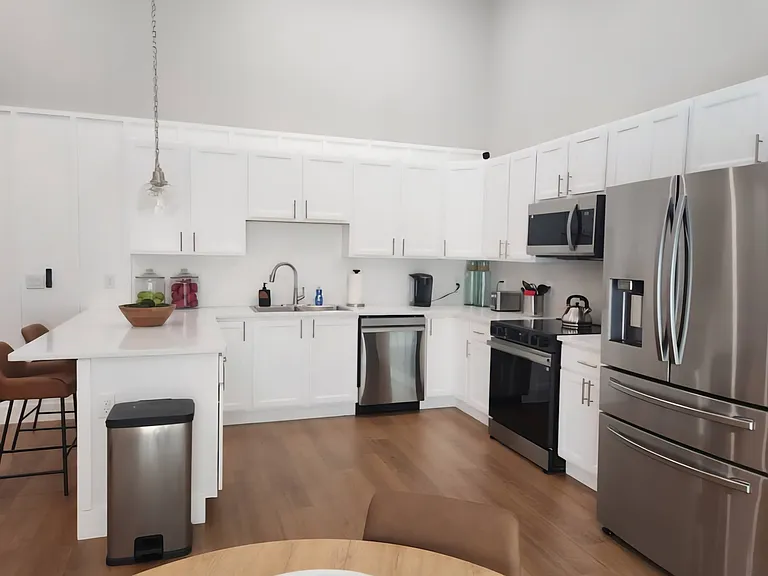 6384 W Flanders Ln — Photo 6