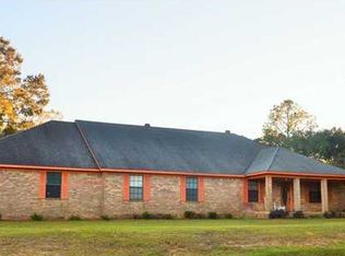 8661 Three Mile Rd, Irvington, AL 36544