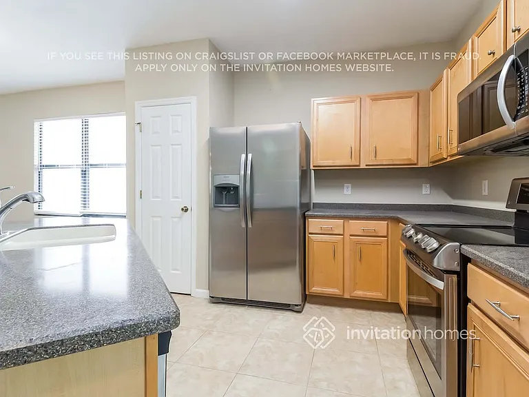 318 Breckenridge Cir SE — Photo 4