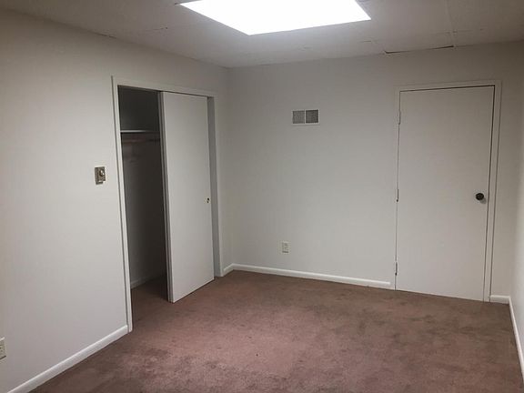 2nd image of 120 S Main St APT 3A