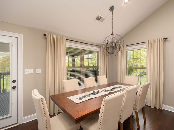 4th image of 129 Amburgy Cir