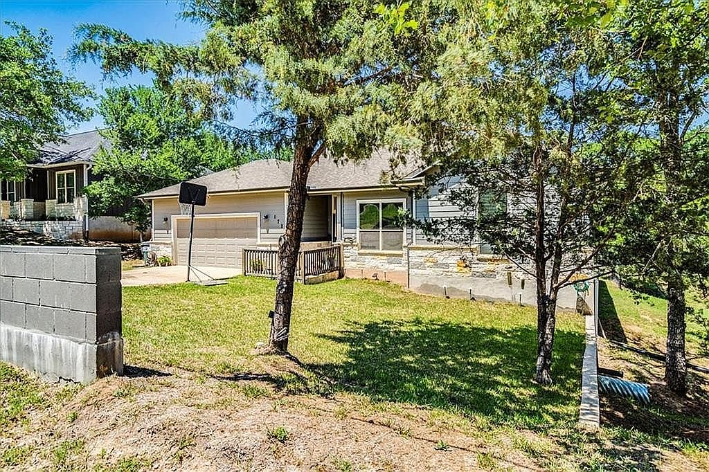 172 Kaelepulu Dr, Bastrop, TX 78602 Zillow
