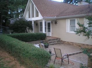 5 White Way Dr, Cropwell, AL 35054